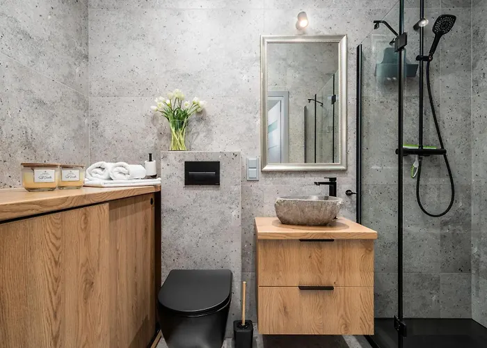 Aleja Rzeczypospolitej, Sun & Snow